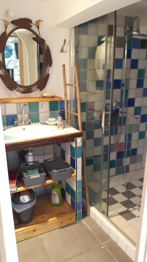 Apartment Locationseillans Var Studio Violette3E Etage