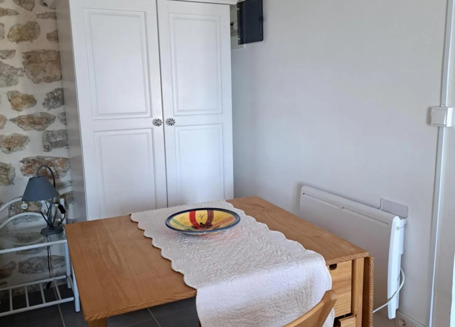Locationseillans Var Studio Violette3E Etage